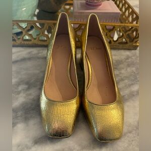 J.Crew gold heels. In like new condition.
